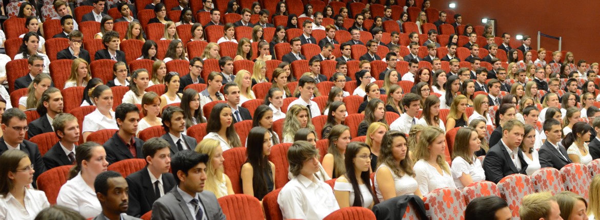 Greeting of the I. year students