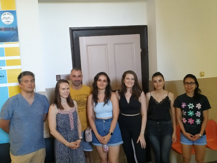 a_b_kurzus_resztvevoi_450x330 a_b_kurzus_resztvevoi_450x330